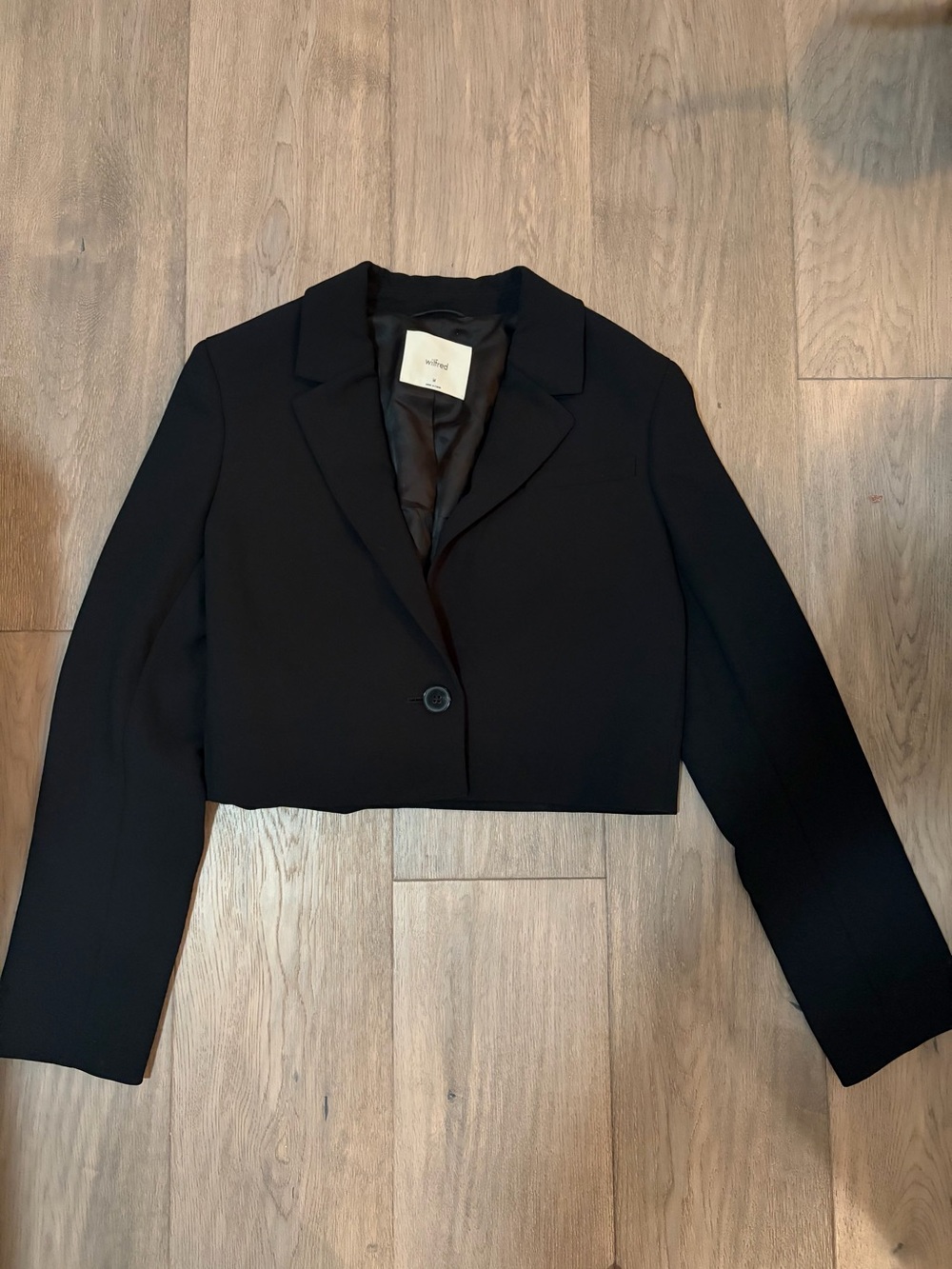 Wilfred Cropped Black Blazer Jacket